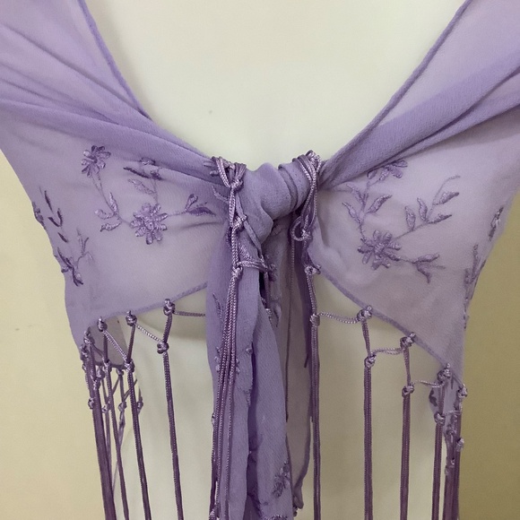 Pretty Mauve Embroidered Semi-sheer Shawl One Size - Picture 7 of 13